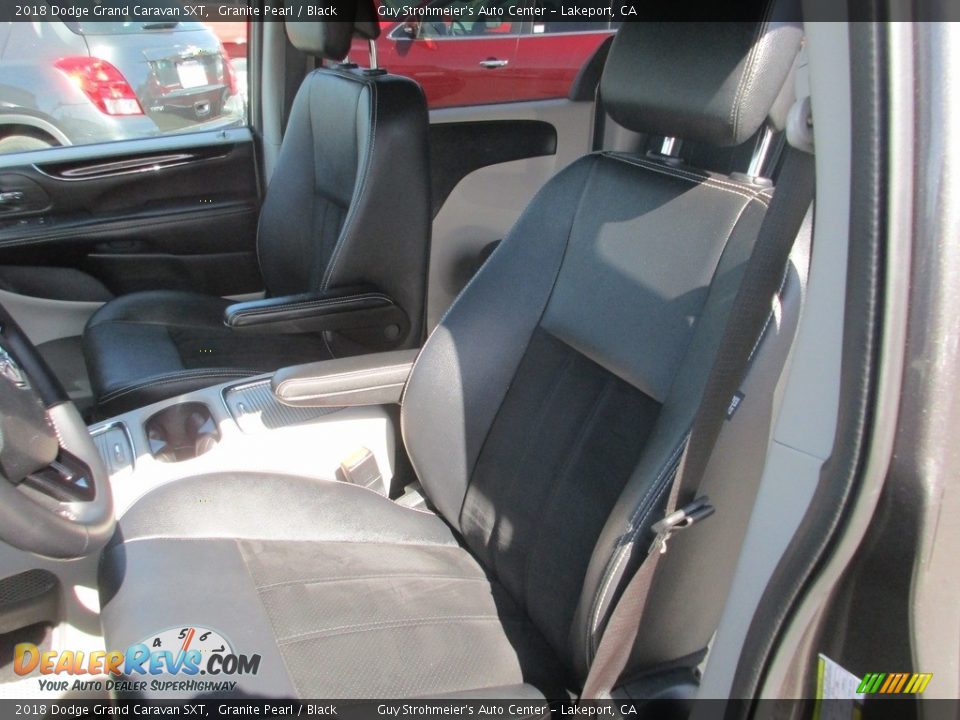 2018 Dodge Grand Caravan SXT Granite Pearl / Black Photo #8