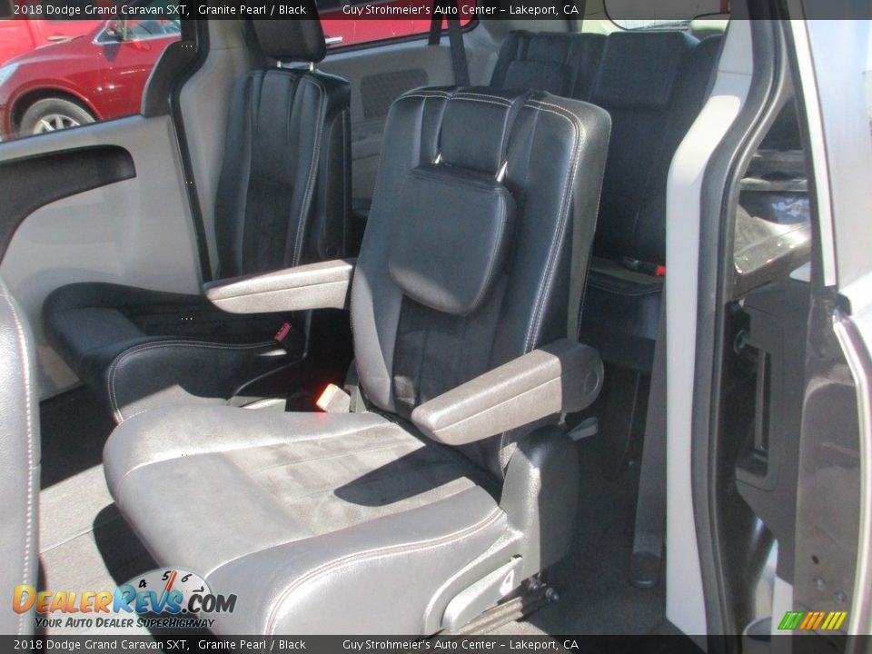 2018 Dodge Grand Caravan SXT Granite Pearl / Black Photo #9