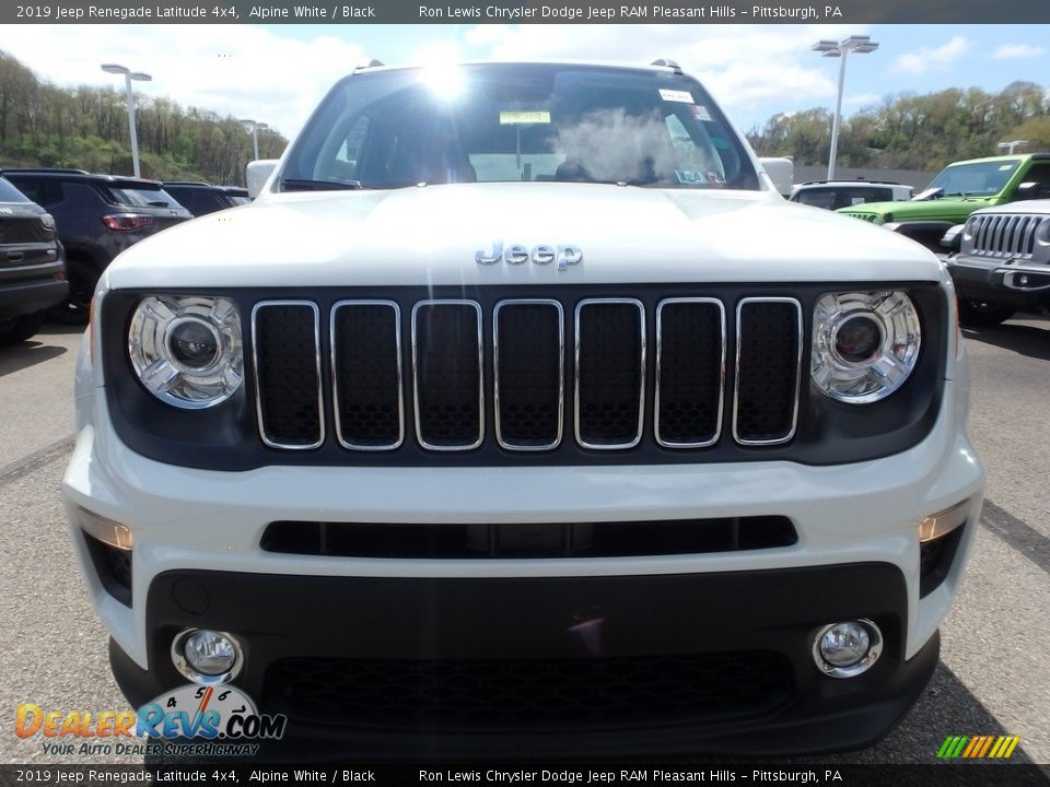 2019 Jeep Renegade Latitude 4x4 Alpine White / Black Photo #9