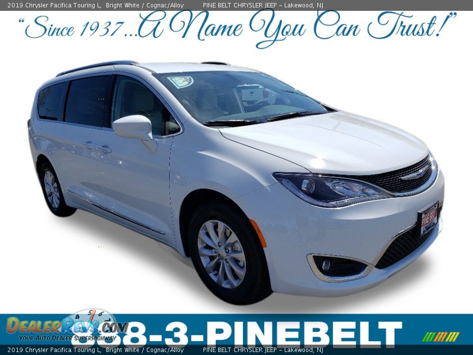 2019 Chrysler Pacifica Touring L Bright White / Cognac/Alloy Photo #1