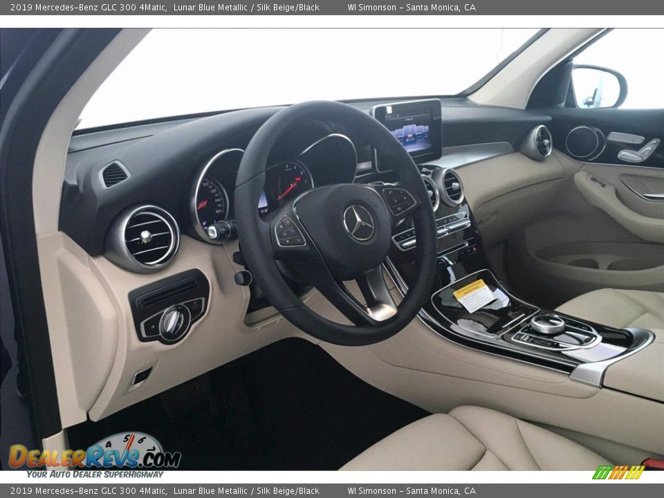 2019 Mercedes-Benz GLC 300 4Matic Lunar Blue Metallic / Silk Beige/Black Photo #4