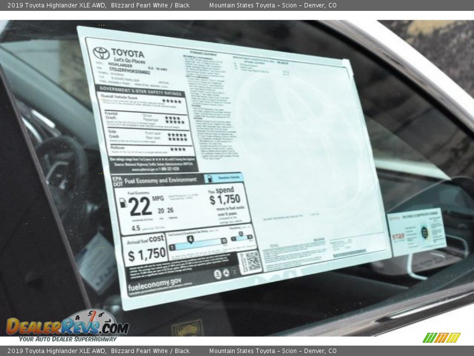 2019 Toyota Highlander XLE AWD Blizzard Pearl White / Black Photo #12