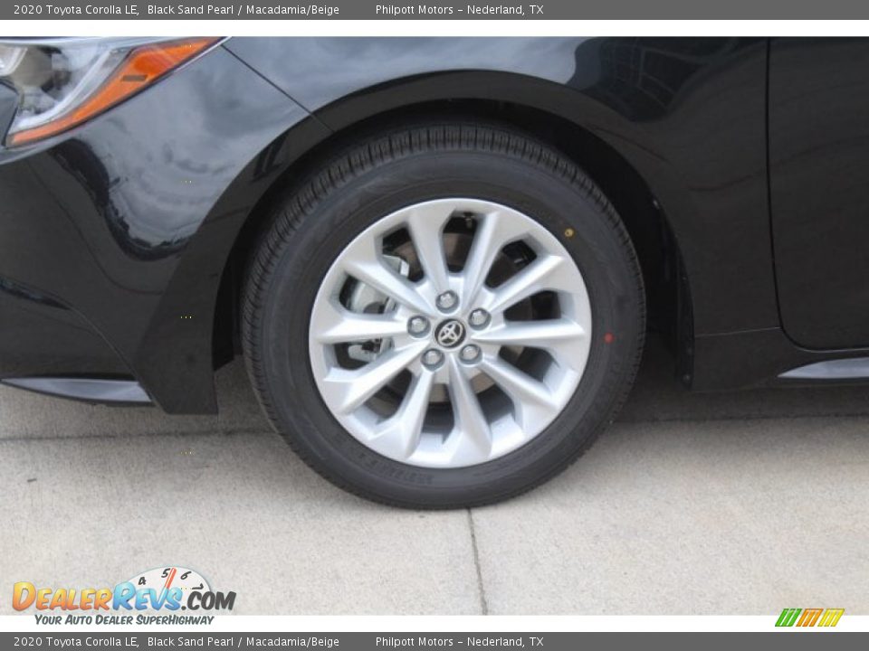 2020 Toyota Corolla LE Wheel Photo #5