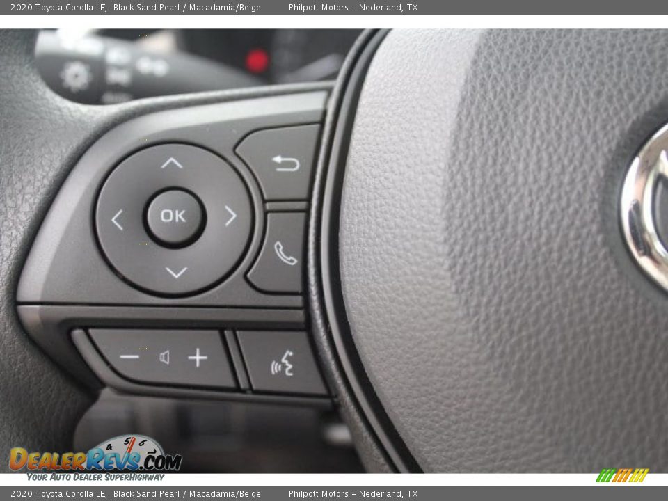 2020 Toyota Corolla LE Steering Wheel Photo #15