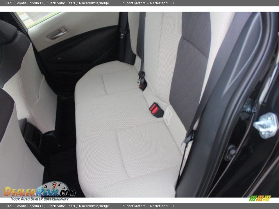 2020 Toyota Corolla LE Black Sand Pearl / Macadamia/Beige Photo #18
