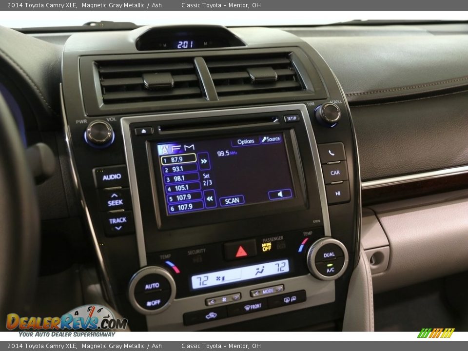 2014 Toyota Camry XLE Magnetic Gray Metallic / Ash Photo #8
