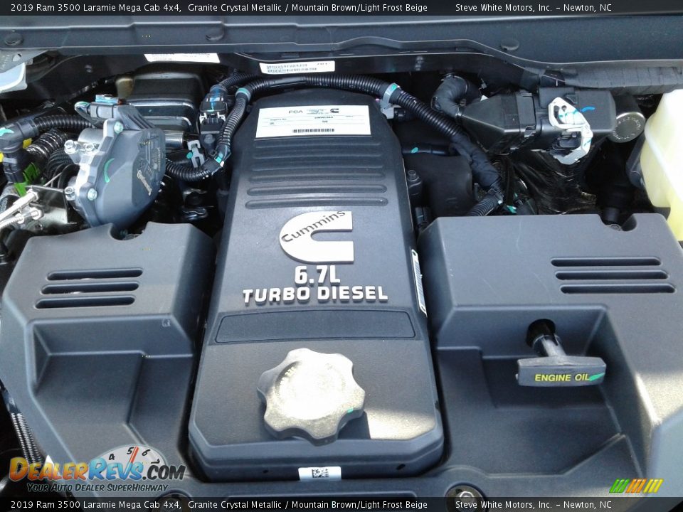2019 Ram 3500 Laramie Mega Cab 4x4 6.7 Liter OHV 24-Valve Cummins Turbo-Diesel Inline 6 Cylinder Engine Photo #35