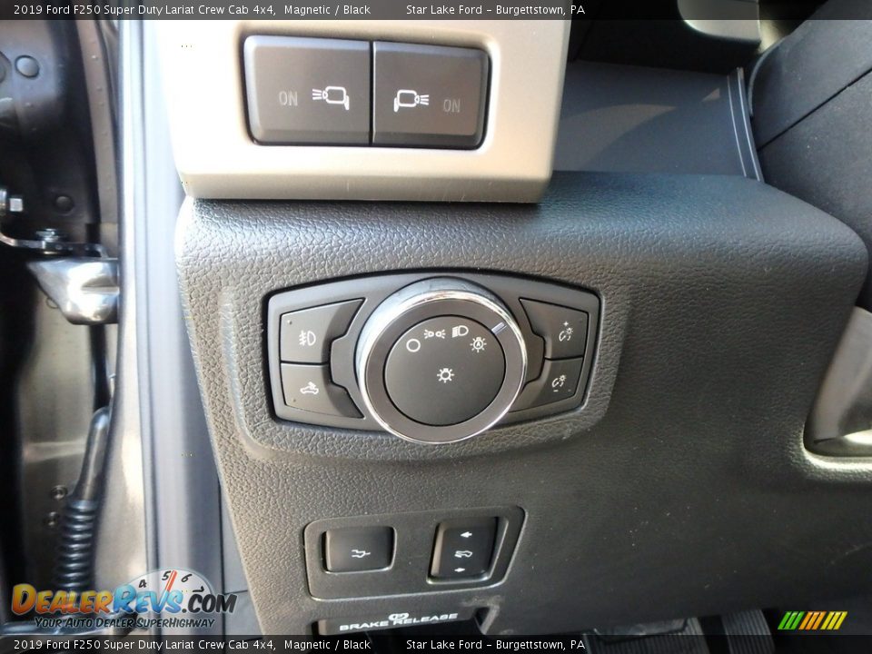 2019 Ford F250 Super Duty Lariat Crew Cab 4x4 Magnetic / Black Photo #16