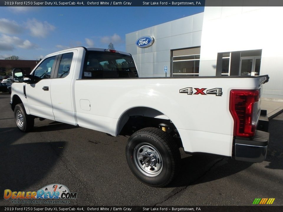 2019 Ford F250 Super Duty XL SuperCab 4x4 Oxford White / Earth Gray Photo #8