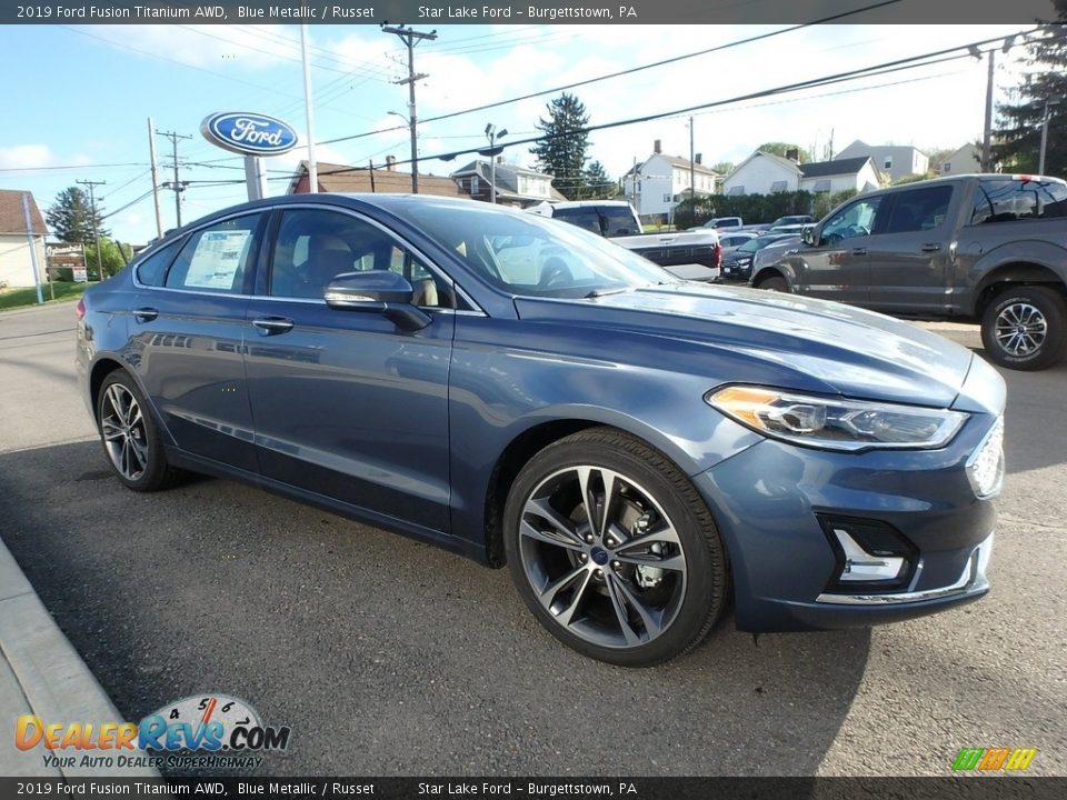 Front 3/4 View of 2019 Ford Fusion Titanium AWD Photo #3
