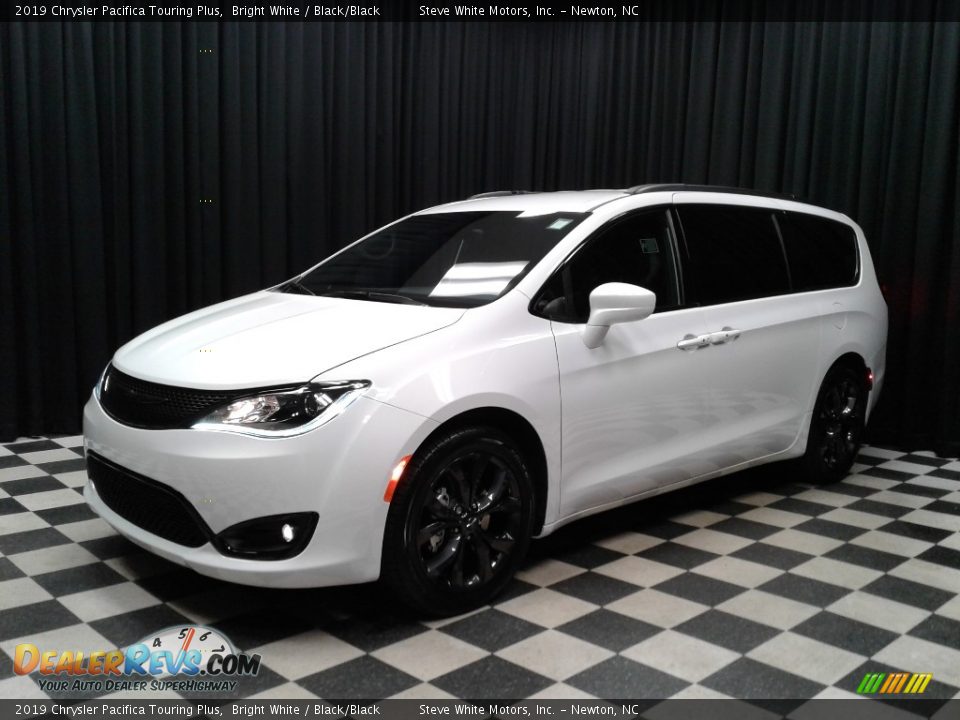 2019 Chrysler Pacifica Touring Plus Bright White / Black/Black Photo #2