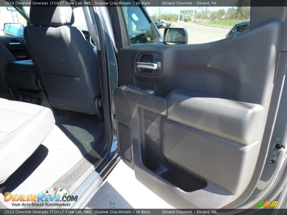 2019 Chevrolet Silverado 1500 LT Crew Cab 4WD Shadow Gray Metallic / Jet Black Photo #36