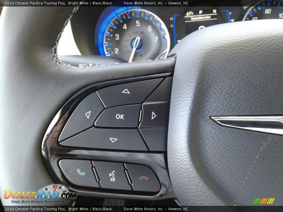 2019 Chrysler Pacifica Touring Plus Bright White / Black/Black Photo #20