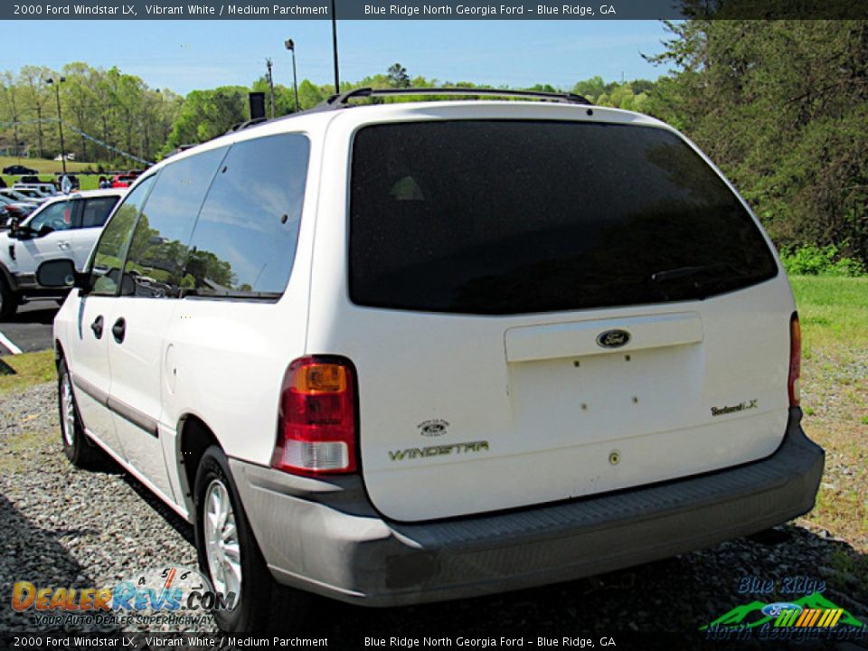 2000 Ford Windstar LX Vibrant White / Medium Parchment Photo #4