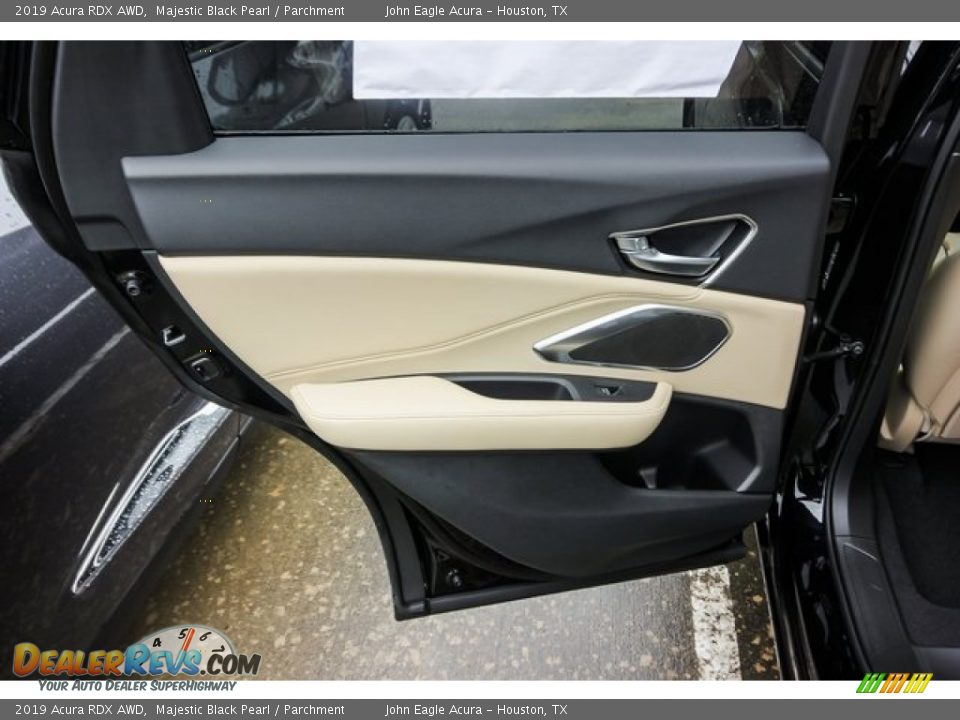 2019 Acura RDX AWD Majestic Black Pearl / Parchment Photo #19