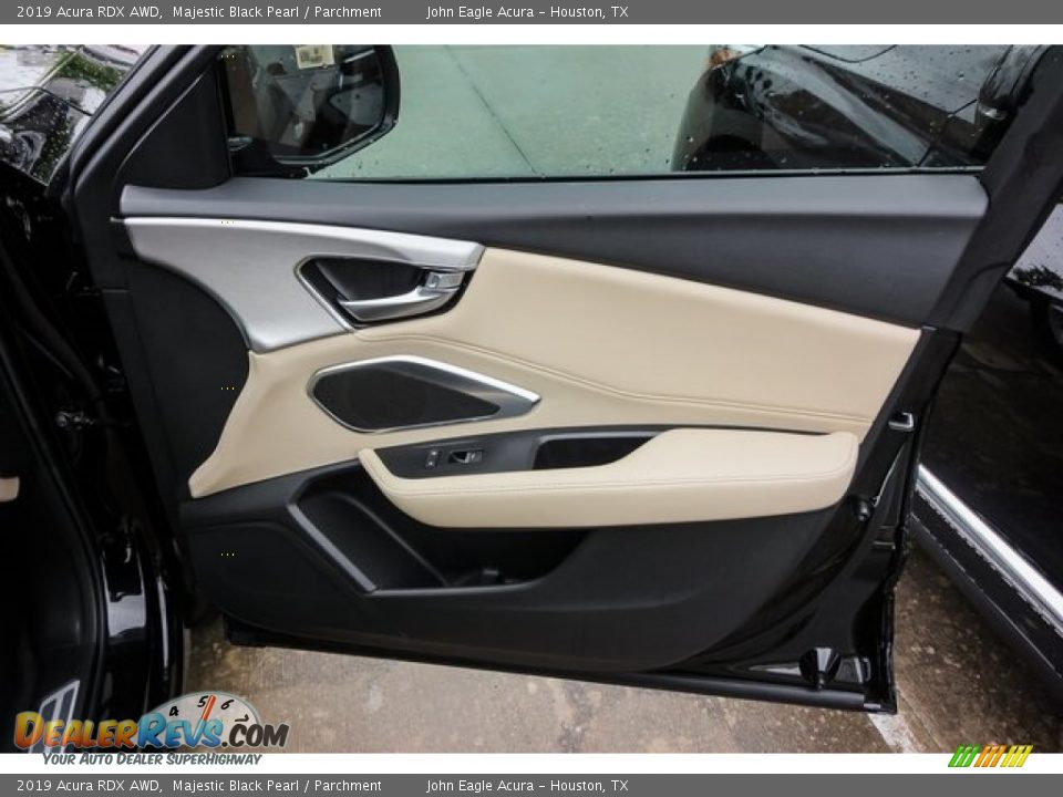 2019 Acura RDX AWD Majestic Black Pearl / Parchment Photo #25