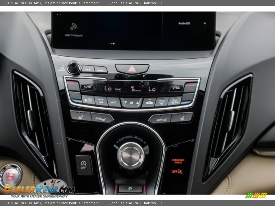 2019 Acura RDX AWD Majestic Black Pearl / Parchment Photo #31
