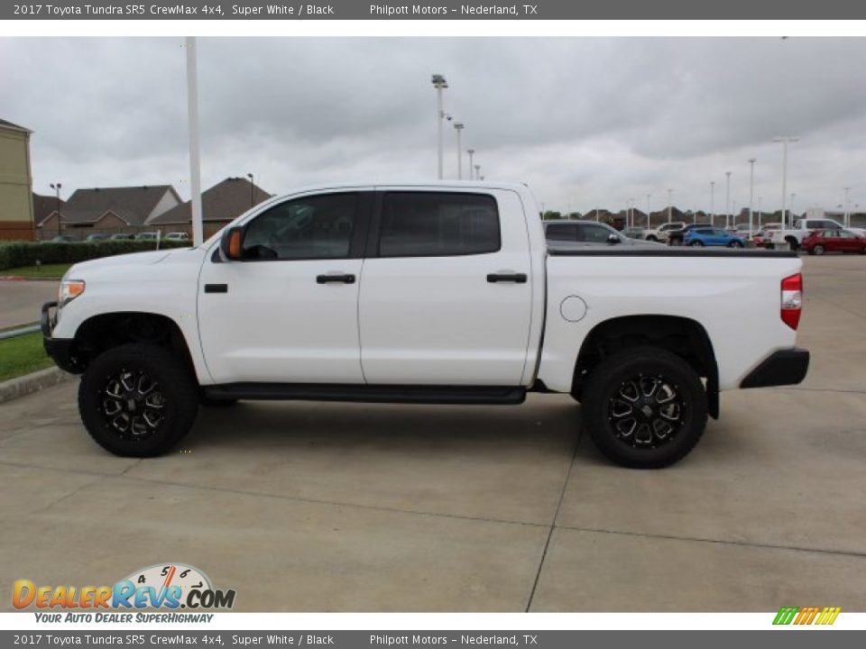 2017 Toyota Tundra SR5 CrewMax 4x4 Super White / Black Photo #7