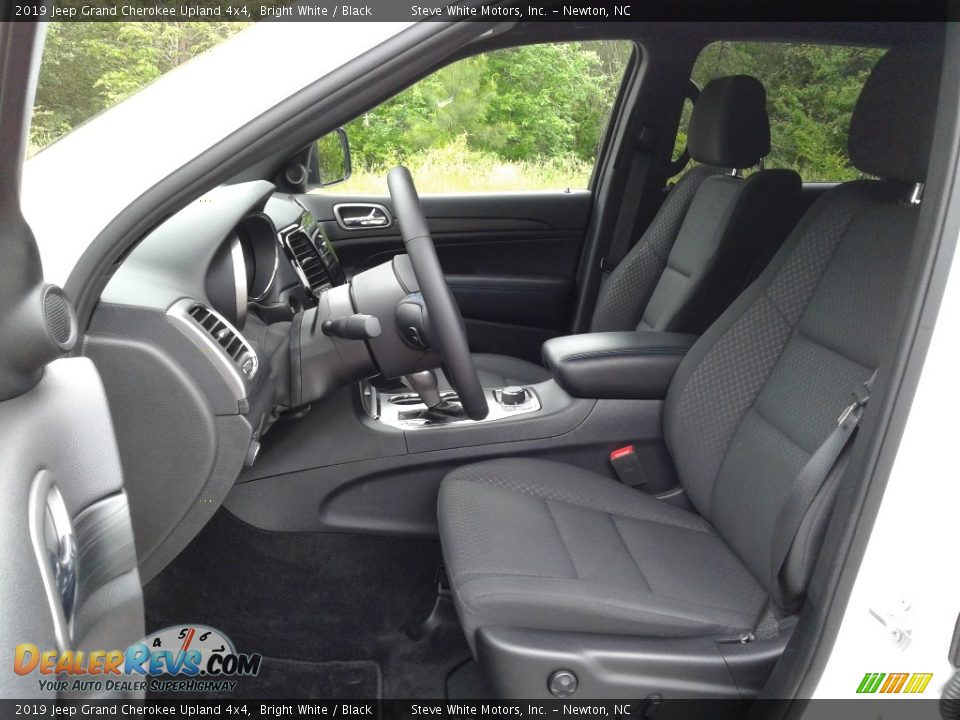 2019 Jeep Grand Cherokee Upland 4x4 Bright White / Black Photo #10