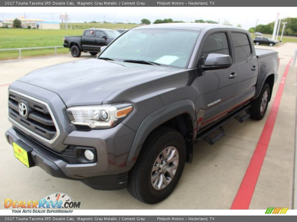 2017 Toyota Tacoma SR5 Double Cab Magnetic Gray Metallic / Cement Gray Photo #4