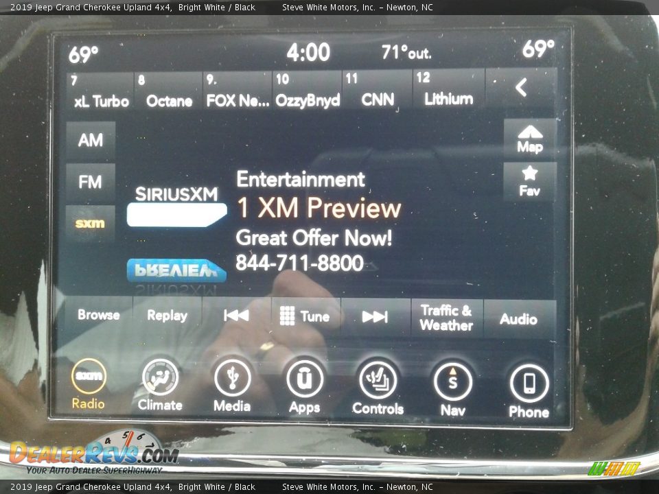 2019 Jeep Grand Cherokee Upland 4x4 Bright White / Black Photo #22