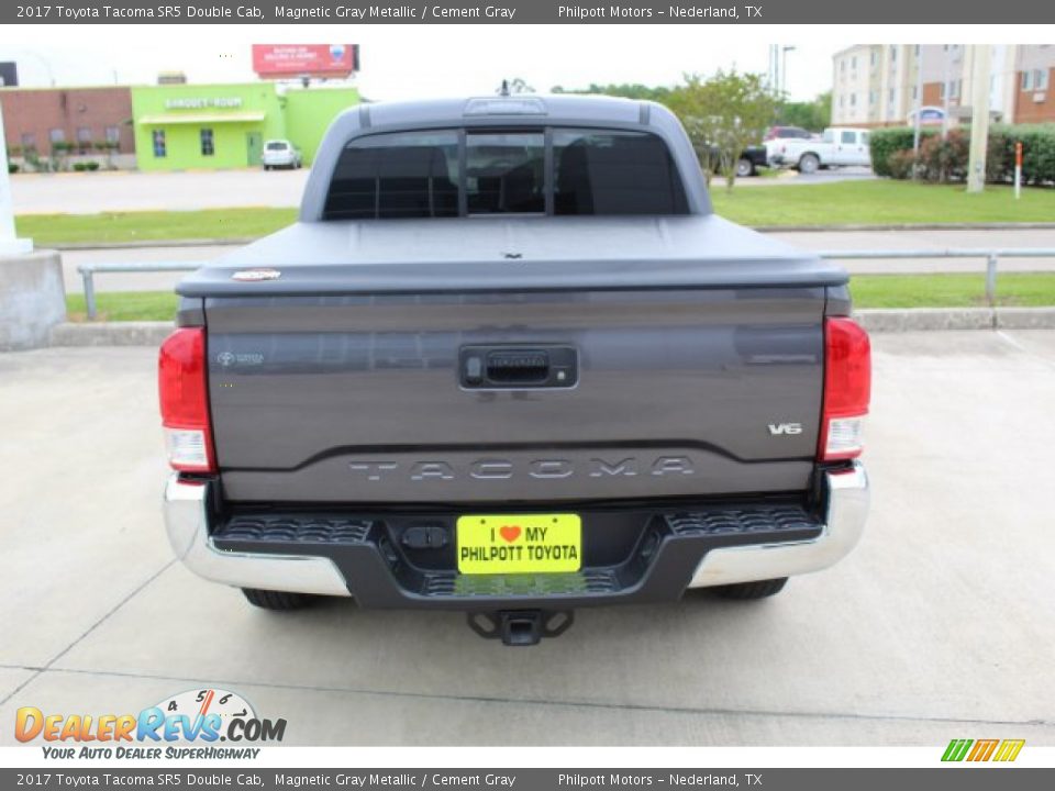 2017 Toyota Tacoma SR5 Double Cab Magnetic Gray Metallic / Cement Gray Photo #7