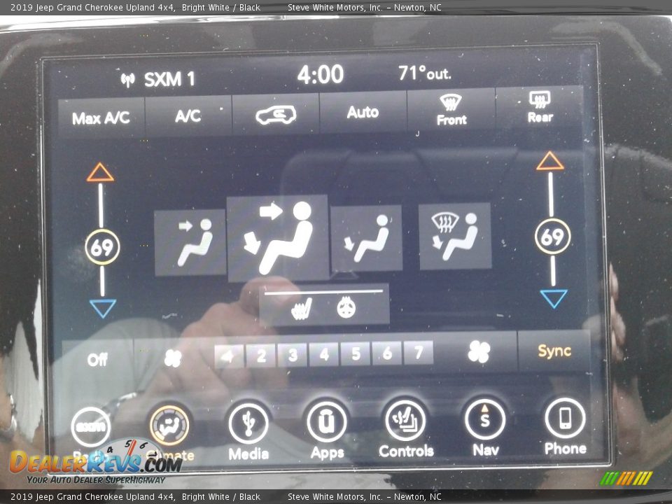 2019 Jeep Grand Cherokee Upland 4x4 Bright White / Black Photo #24