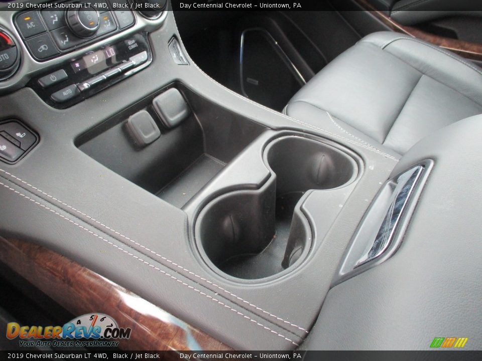 2019 Chevrolet Suburban LT 4WD Black / Jet Black Photo #30