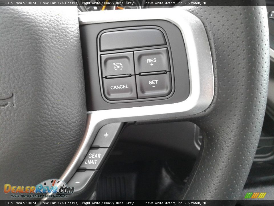 2019 Ram 5500 SLT Crew Cab 4x4 Chassis Steering Wheel Photo #16
