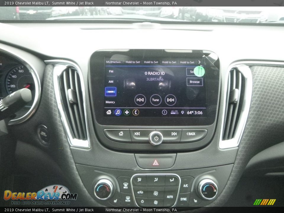 2019 Chevrolet Malibu LT Summit White / Jet Black Photo #17