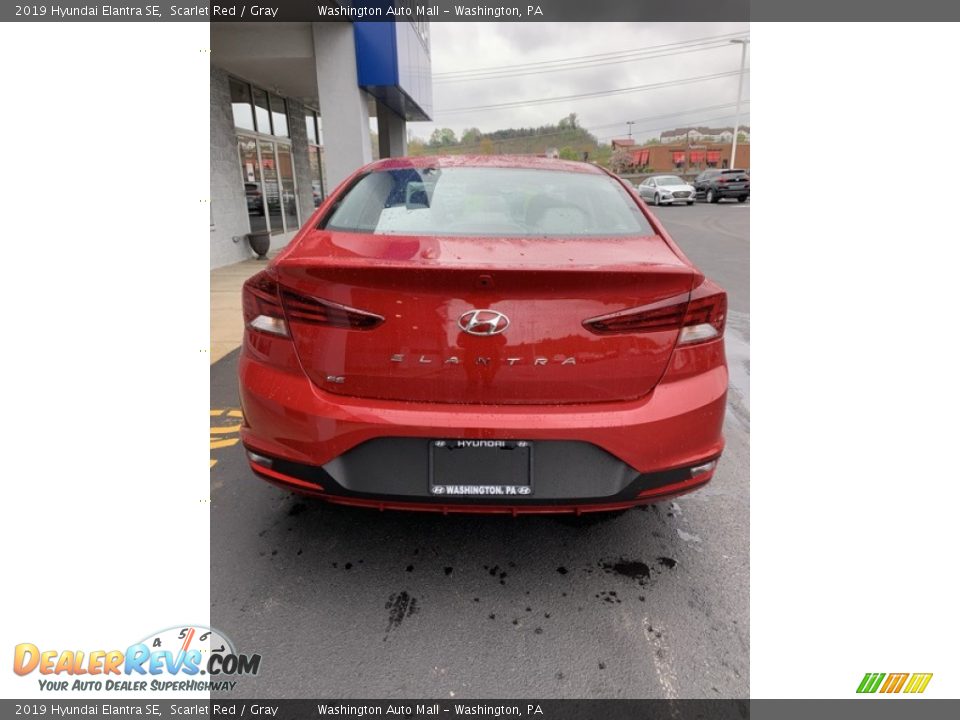 2019 Hyundai Elantra SE Scarlet Red / Gray Photo #5
