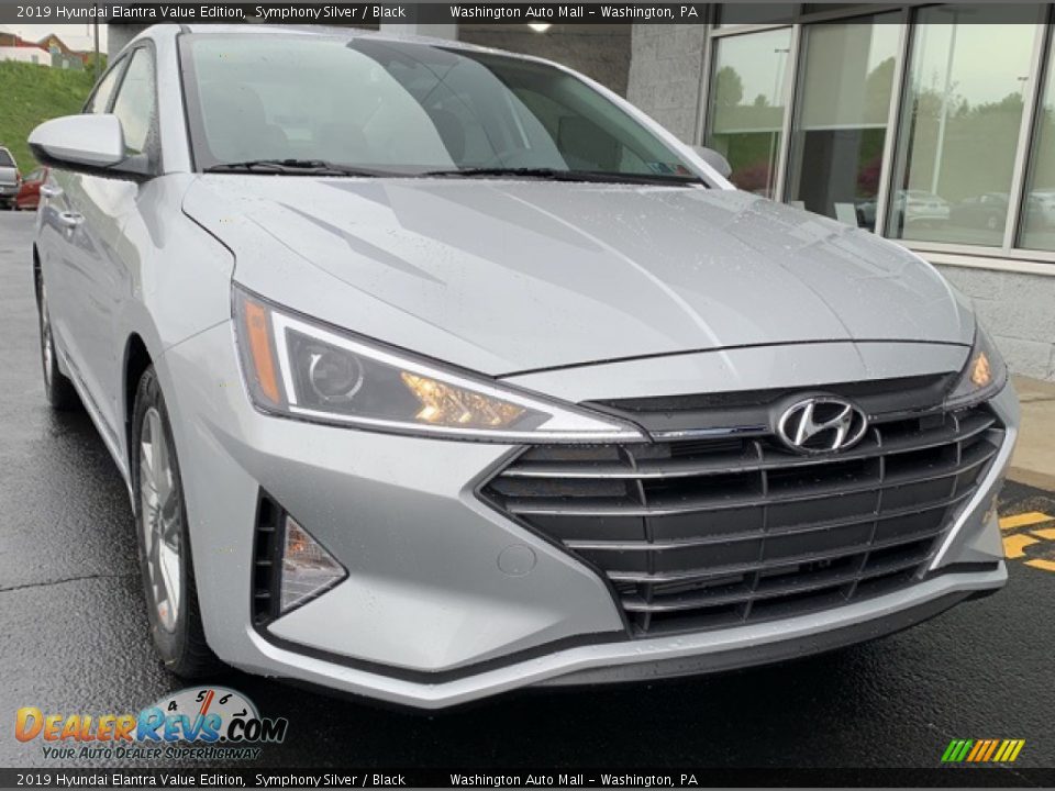 2019 Hyundai Elantra Value Edition Symphony Silver / Black Photo #1