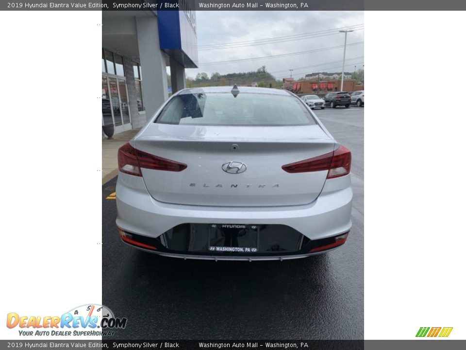 2019 Hyundai Elantra Value Edition Symphony Silver / Black Photo #5