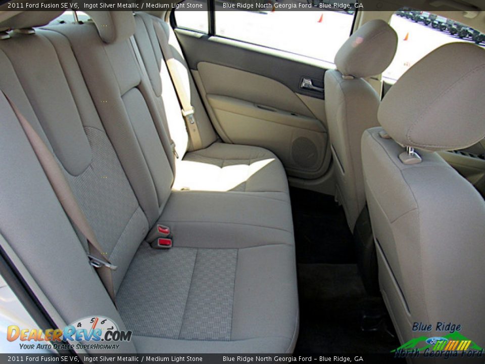 2011 Ford Fusion SE V6 Ingot Silver Metallic / Medium Light Stone Photo #8