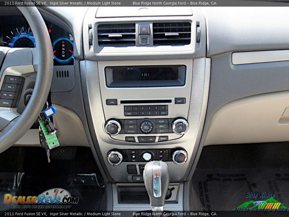 2011 Ford Fusion SE V6 Ingot Silver Metallic / Medium Light Stone Photo #10