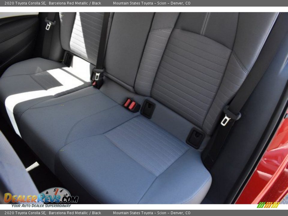 2020 Toyota Corolla SE Barcelona Red Metallic / Black Photo #10