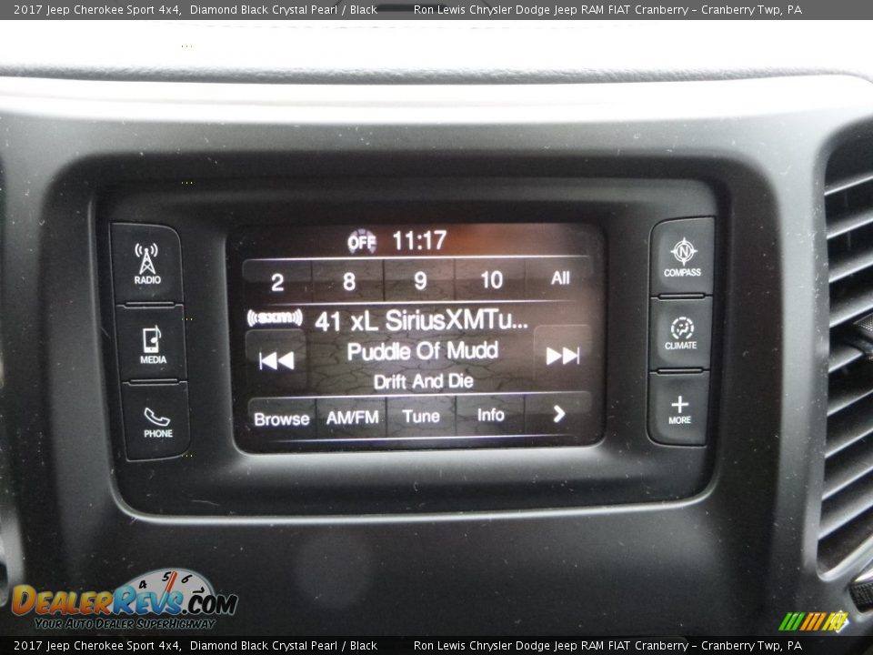 2017 Jeep Cherokee Sport 4x4 Diamond Black Crystal Pearl / Black Photo #16