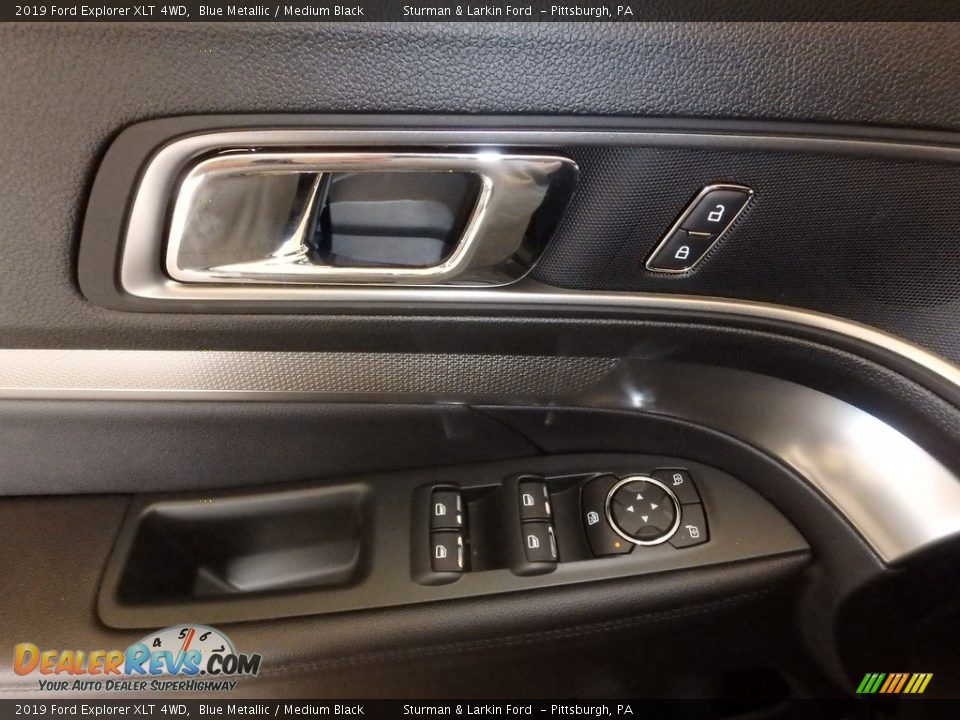 2019 Ford Explorer XLT 4WD Blue Metallic / Medium Black Photo #10