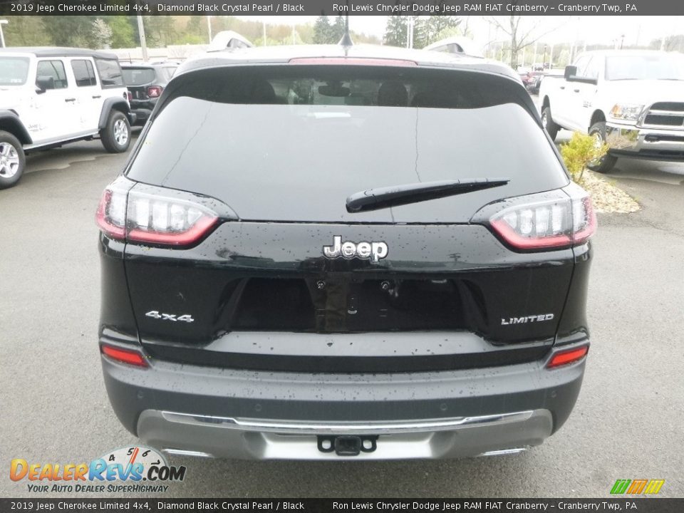 2019 Jeep Cherokee Limited 4x4 Diamond Black Crystal Pearl / Black Photo #4