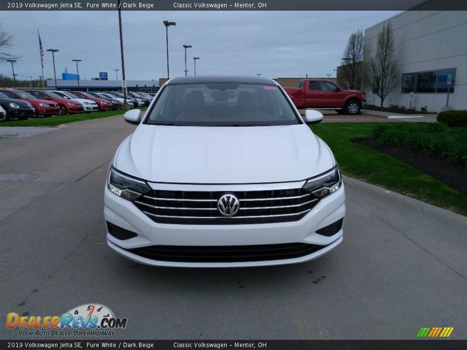 2019 Volkswagen Jetta SE Pure White / Dark Beige Photo #2