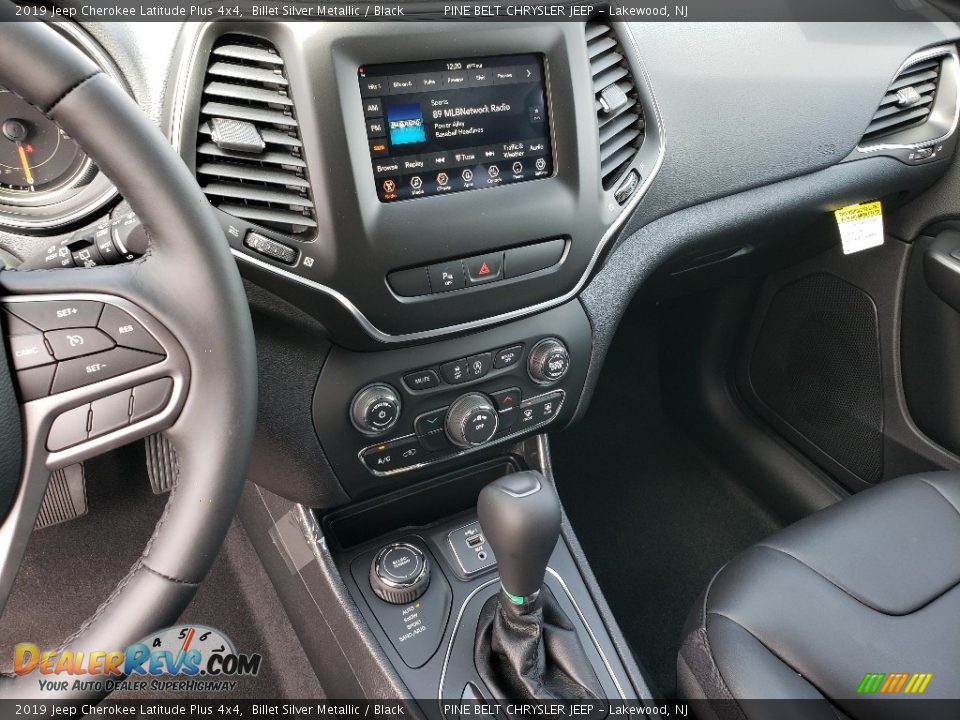 2019 Jeep Cherokee Latitude Plus 4x4 Billet Silver Metallic / Black Photo #8
