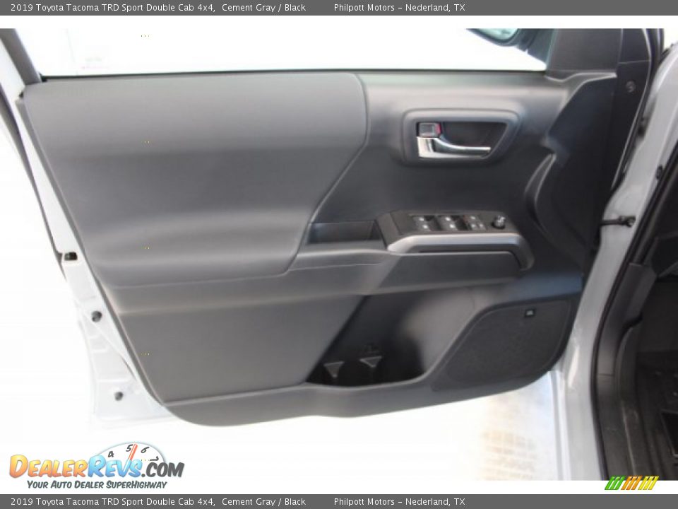 2019 Toyota Tacoma TRD Sport Double Cab 4x4 Cement Gray / Black Photo #11