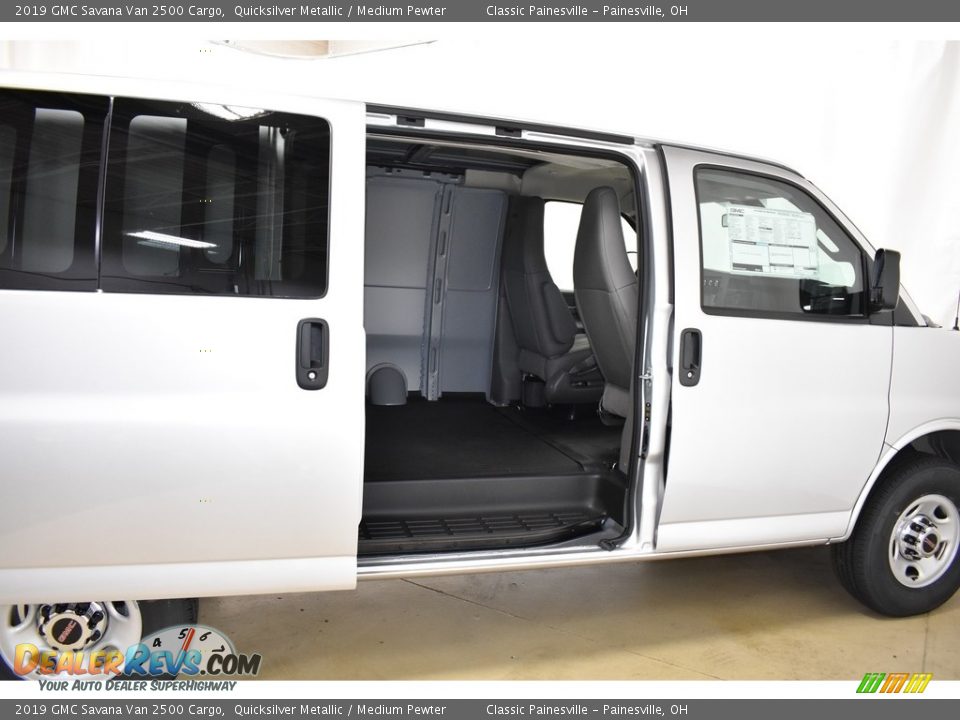 2019 GMC Savana Van 2500 Cargo Quicksilver Metallic / Medium Pewter Photo #7