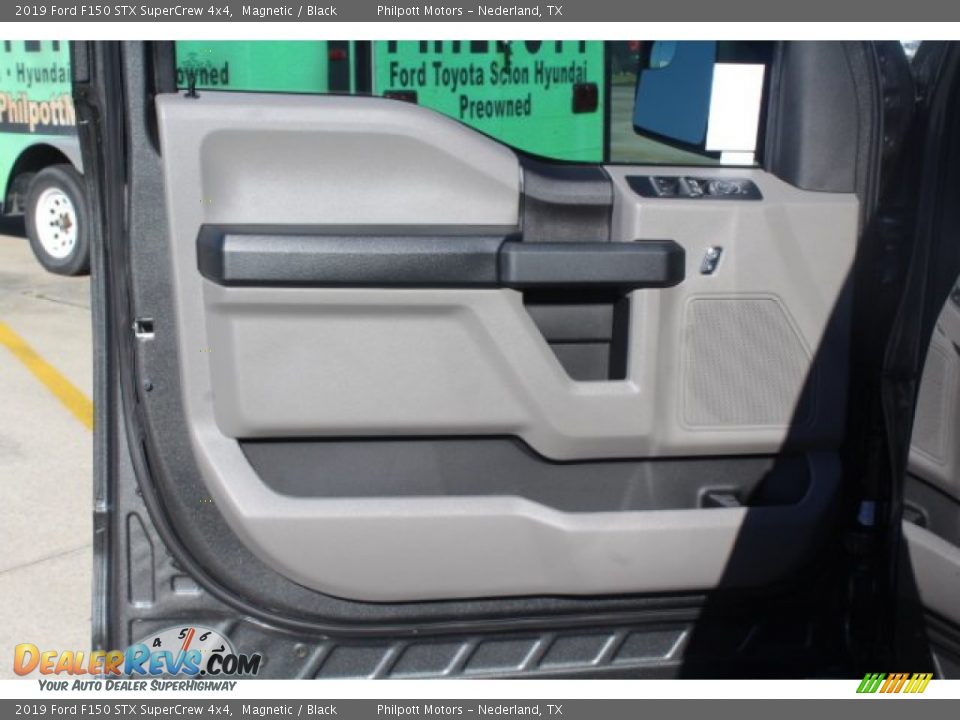 2019 Ford F150 STX SuperCrew 4x4 Magnetic / Black Photo #9
