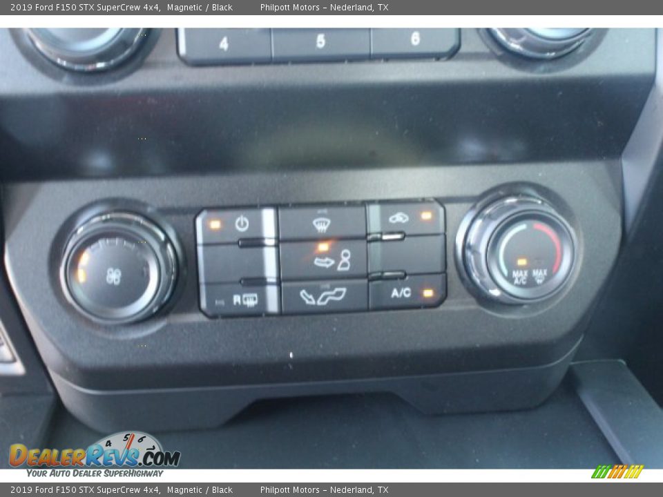 2019 Ford F150 STX SuperCrew 4x4 Magnetic / Black Photo #12