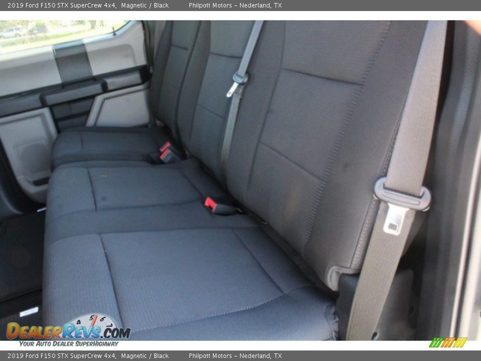 2019 Ford F150 STX SuperCrew 4x4 Magnetic / Black Photo #17