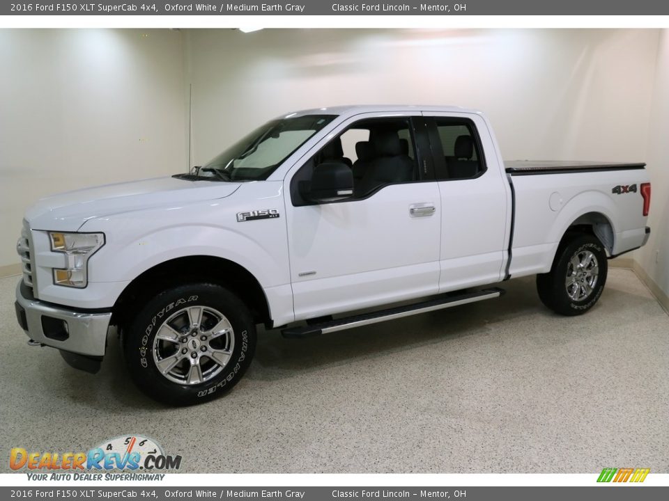 2016 Ford F150 XLT SuperCab 4x4 Oxford White / Medium Earth Gray Photo #3