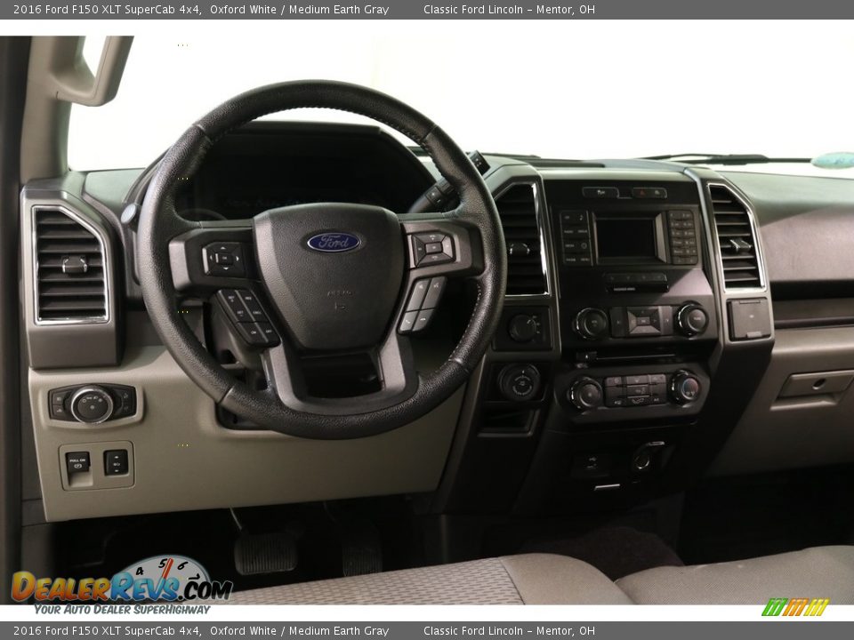 2016 Ford F150 XLT SuperCab 4x4 Oxford White / Medium Earth Gray Photo #7