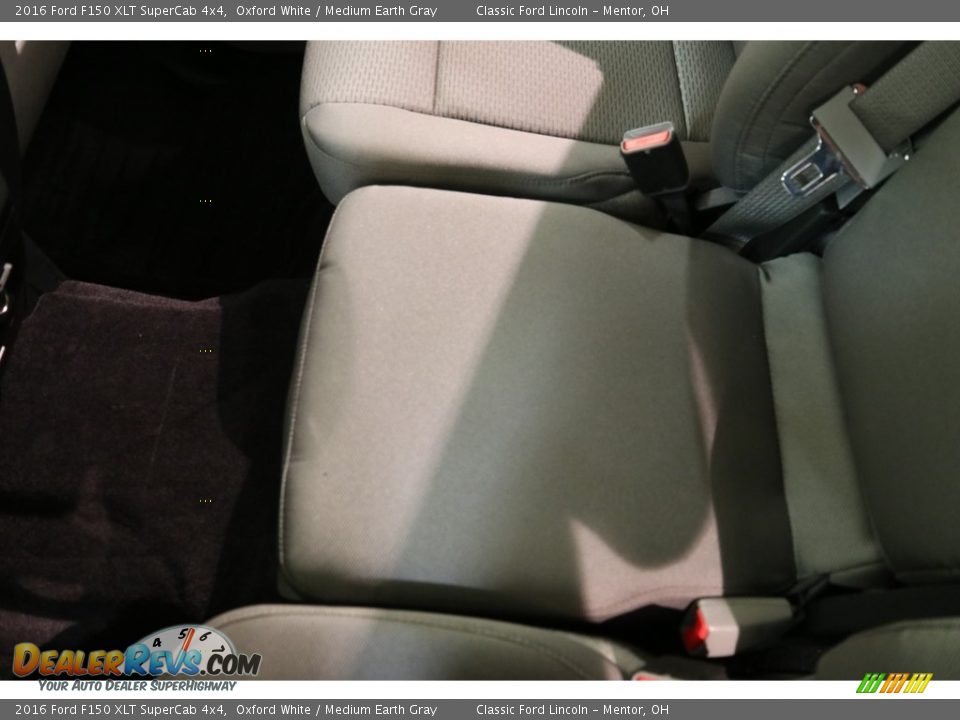 2016 Ford F150 XLT SuperCab 4x4 Oxford White / Medium Earth Gray Photo #15