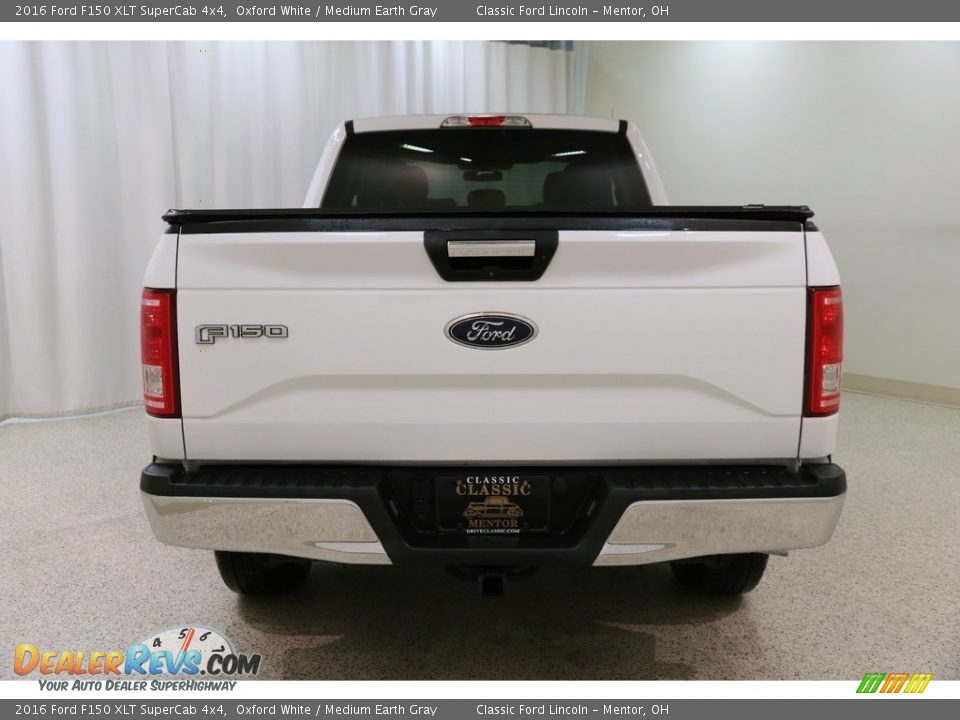 2016 Ford F150 XLT SuperCab 4x4 Oxford White / Medium Earth Gray Photo #20